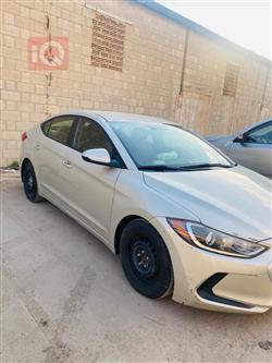 هیۆندای ئەلەنترا